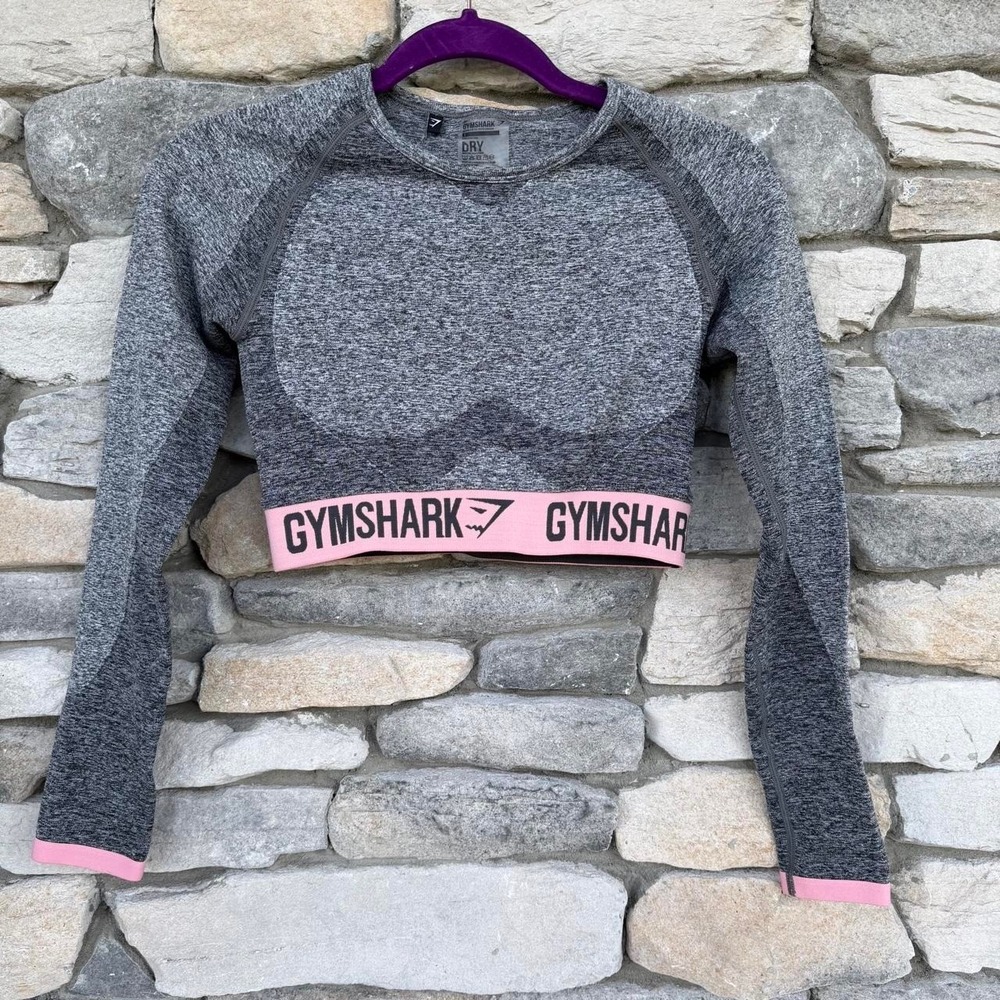 Gymshark Women's Flex long sleeve crop top gray pink trim size small